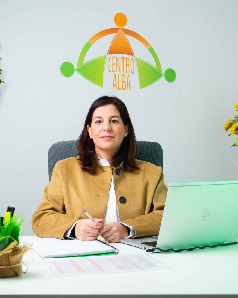 Estimulación cognitiva Centro Social Alba San Pedro Alcántara terapia individual
